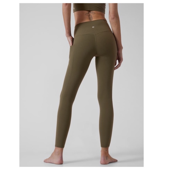 🎉HP🎉 Athleta Salutation Stash Pocket II 7/8 Tight // Ginseng Olive - Picture 2 of 9